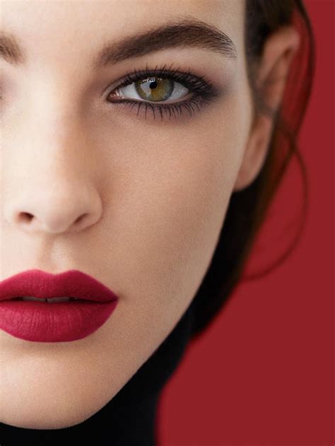 chanel rouge allure velvet 114